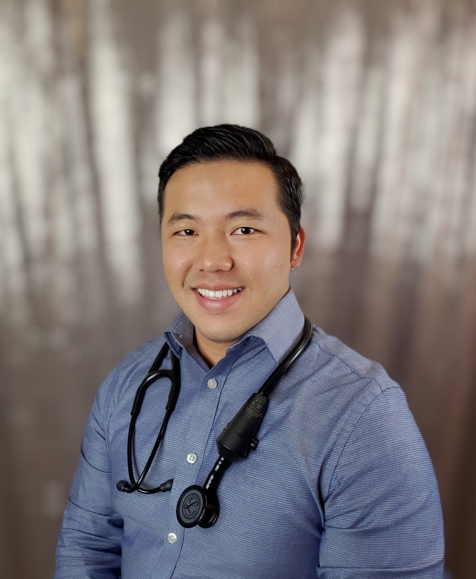 Dr. Xiong, Mooresville acupuncture and natural medicine provider.